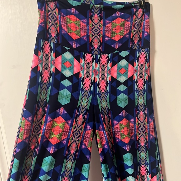 2B boutique Women’s high rise palazzo pants size small, EUC - Picture 2 of 4